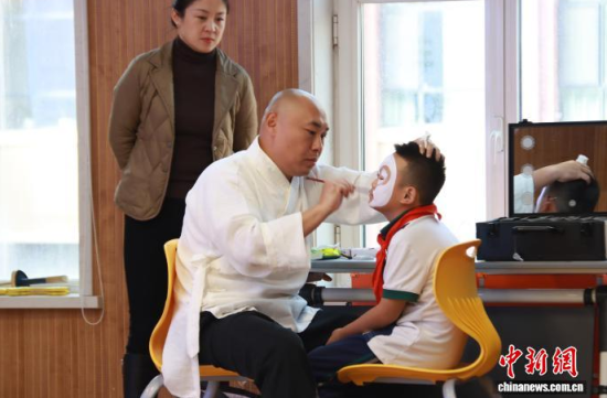 ʷ����(qu��n)(���)���ڽo�W(xu��)����(hu��)Ę�V��(�Y�ψD) �������S�M�^(q��)�|ɽ��(sh��)�(y��n)�W(xu��)У���D