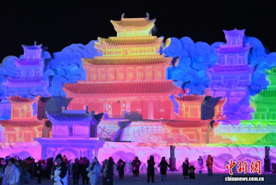 12��26���������L��ɽ��ѩ��桰�����m����ʽ������������ �z