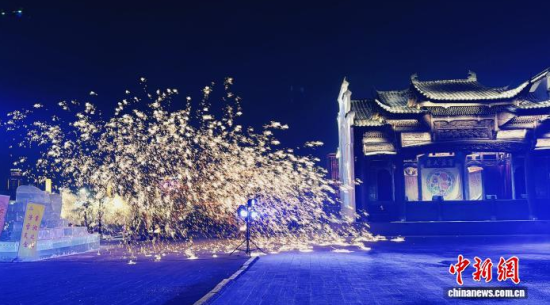 �����д����ϵ���Ļ��w��������ʯ���� �z